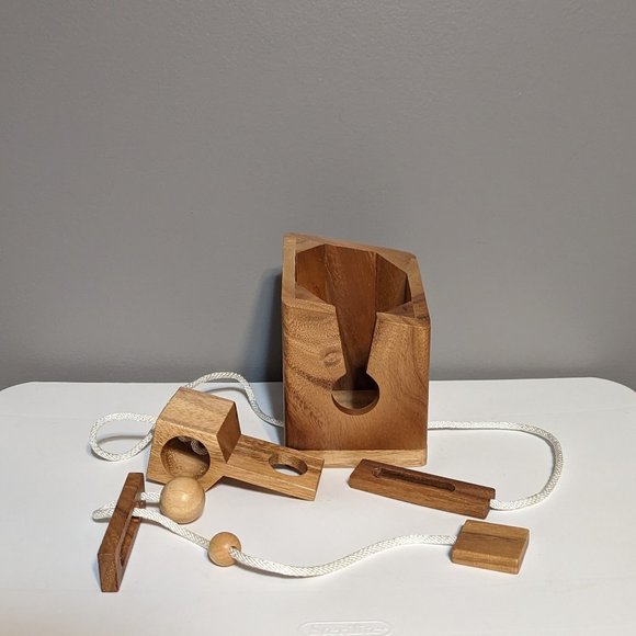 Don't Break The Bottle Wooden Puzzle - Picture 2 of 2